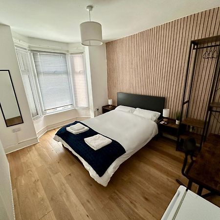 Stratford Guesthouse ลอนดอน ภายนอก รูปภาพ