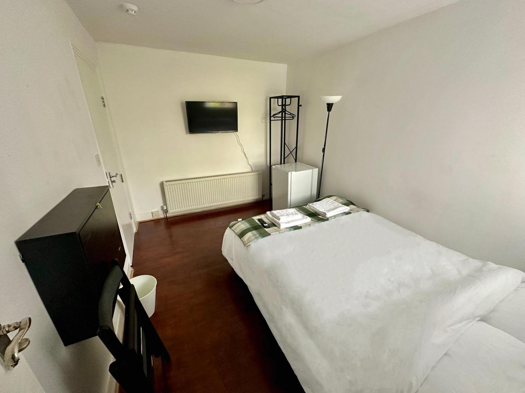 Stratford Guesthouse ลอนดอน ภายนอก รูปภาพ